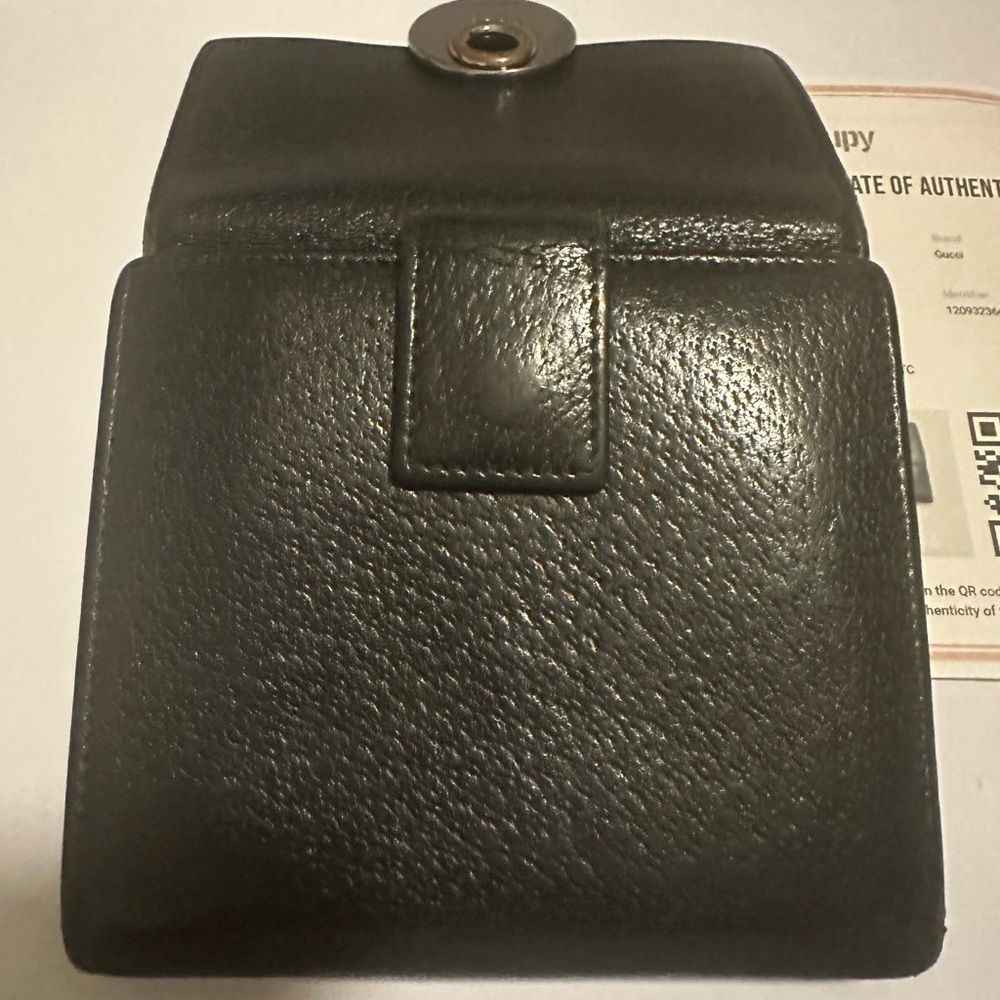Gucci Eclipse Insignia Wallet - Picture 7 of 12